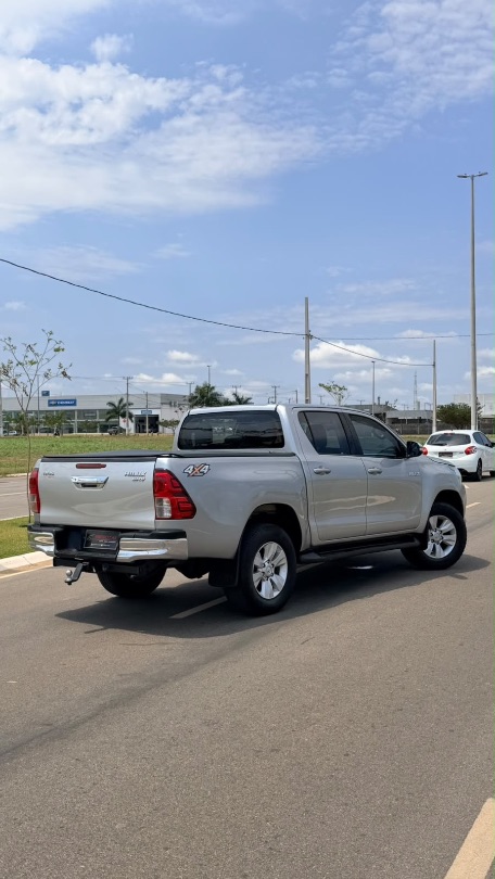 Toyota HILUX CD CDSRVA4FD 2017/2017 — foto 2