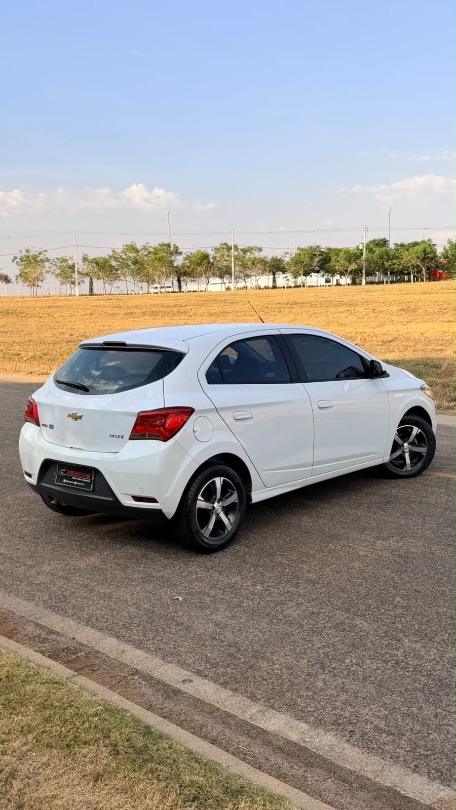 Chevrolet ONIX 1.4MT LTZ 2018/2018 — foto 7