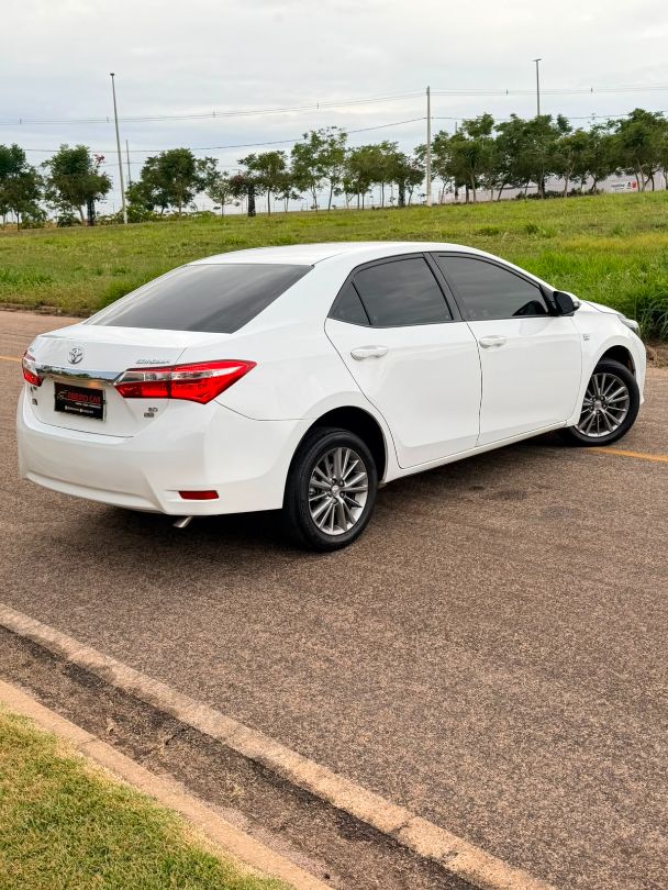 Toyota COROLLA 2015/2016 — foto 3