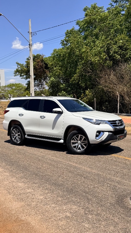 Toyota HILUX SW4 SWSRXA4FD 2020/2020 — foto 2