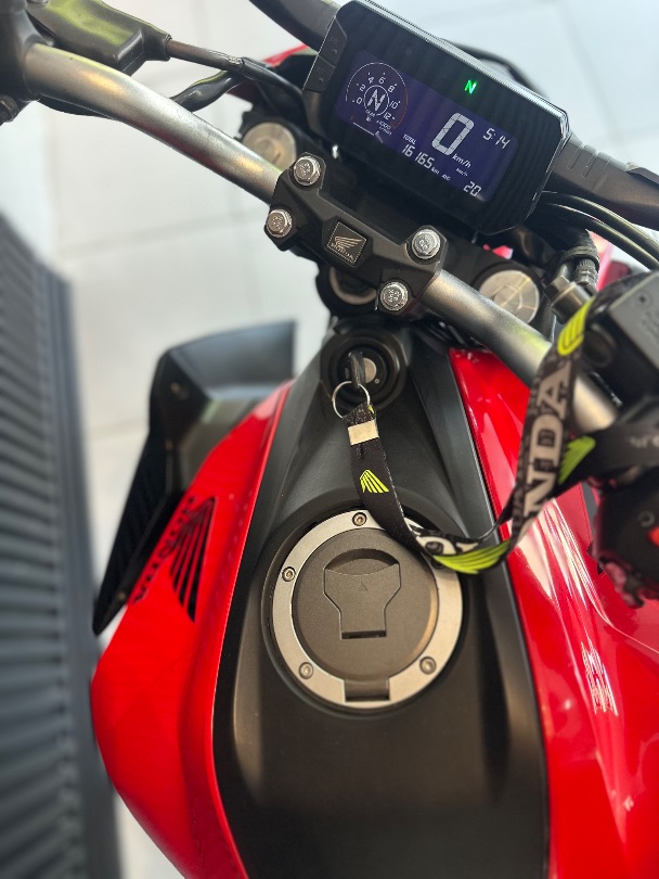 Honda CB 300 CB300F TWISTER CBS 2023/2023 — foto 7