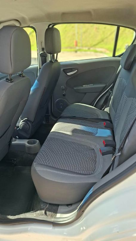 Fiat PALIO PALIO ATTRACTIVE 1.0 EVO FLEX 4P 2015/2016 — foto 7