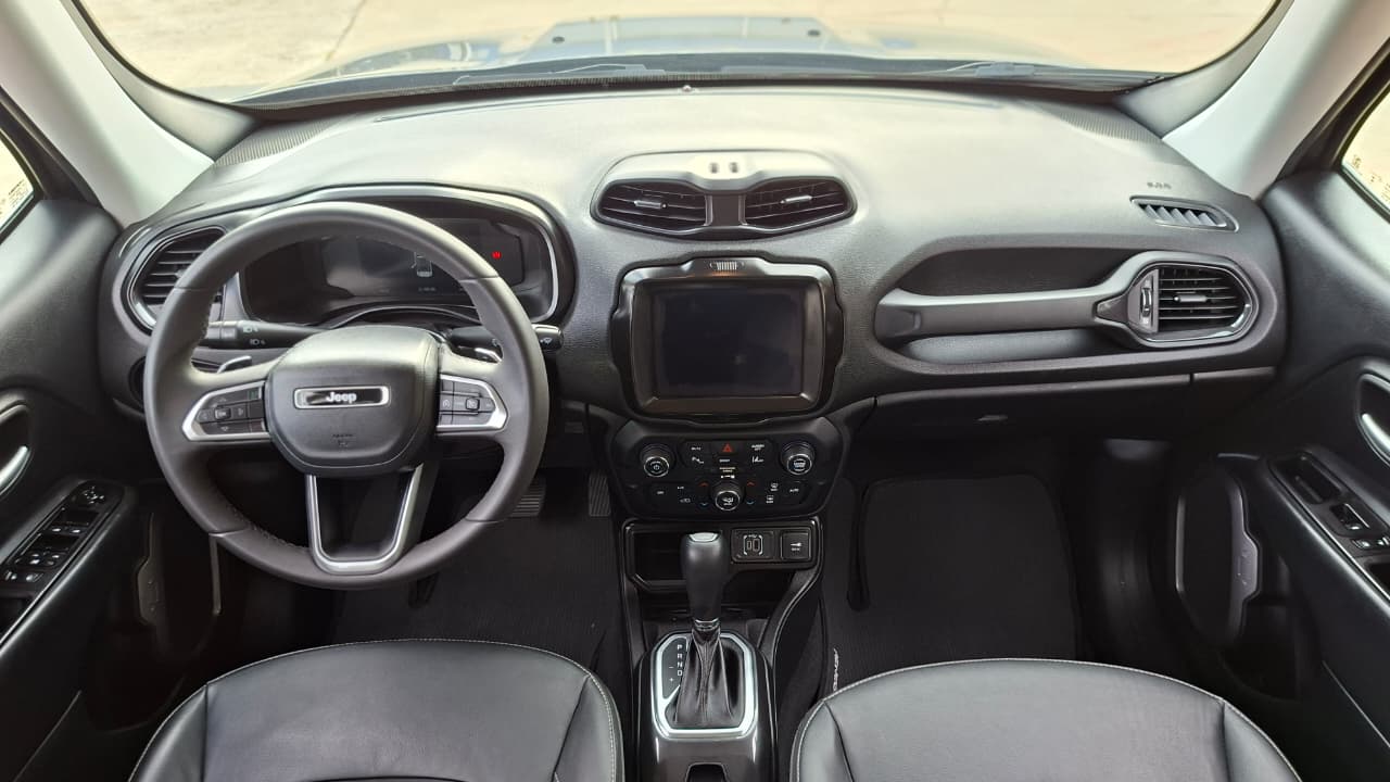 Jeep RENEGADE LGTD T270 2023/2024 — foto 6