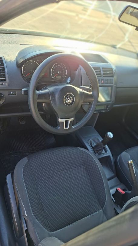Volkswagen POLO 1.6 SPORTLINE 2012/2013 — foto 5