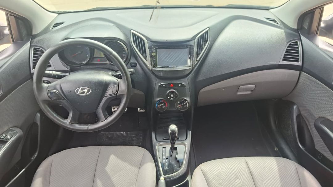 Hyundai HB20X 1.6A PREMI 2013/2014 — foto 6