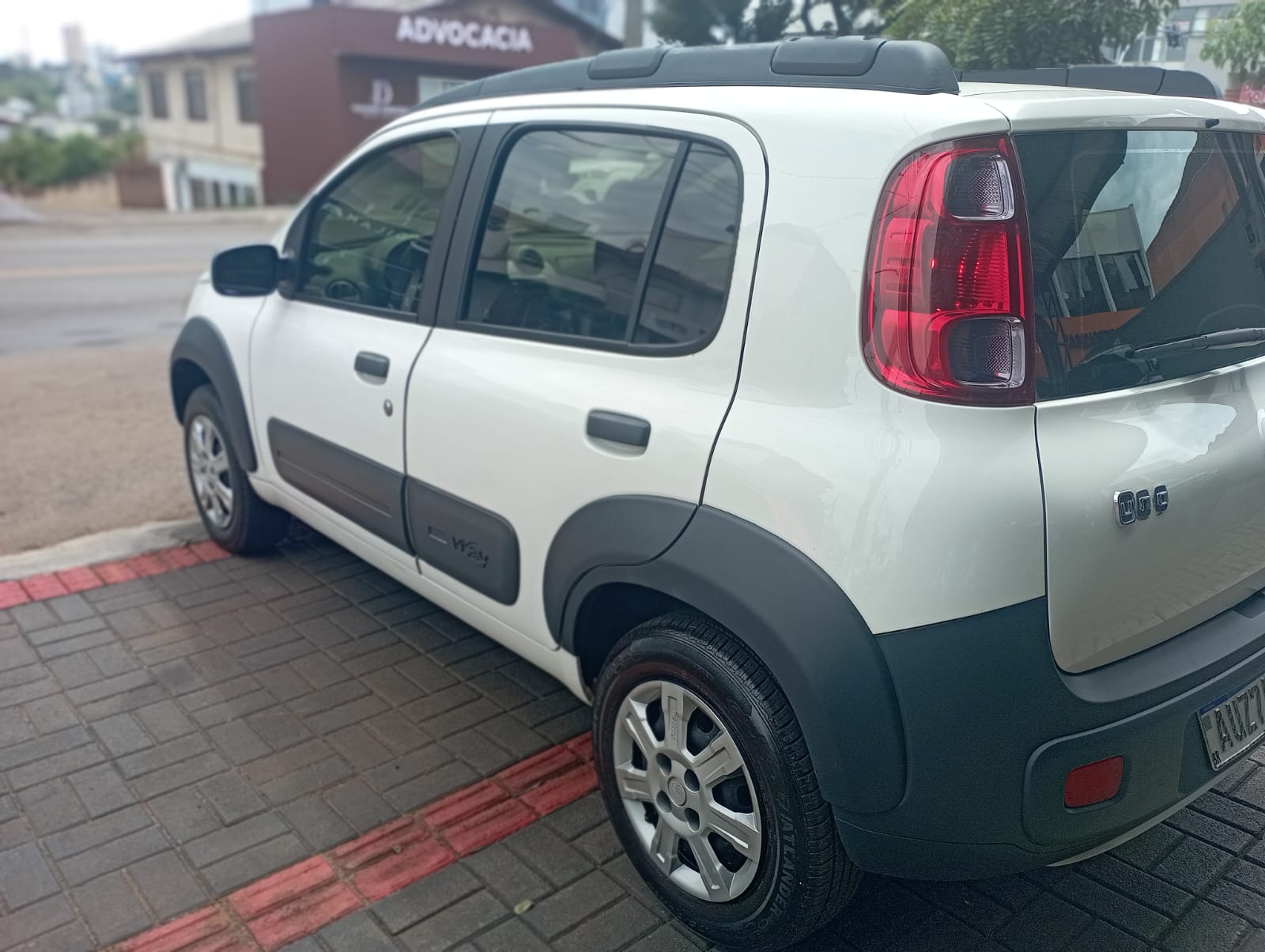 Fiat UNO WAY 1.4 2011/2012 — foto 3