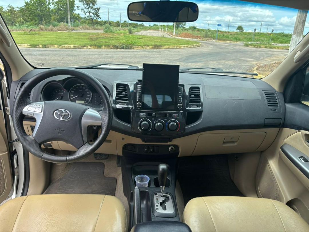 Toyota HILUX SW4 HILUXSW4 SRV4X4 2013/2013 — foto 3