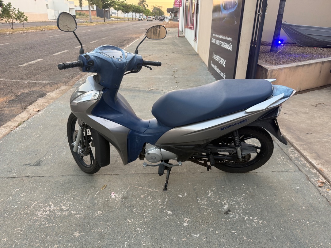 Honda BIZ 125i 2021/2021 — foto 4