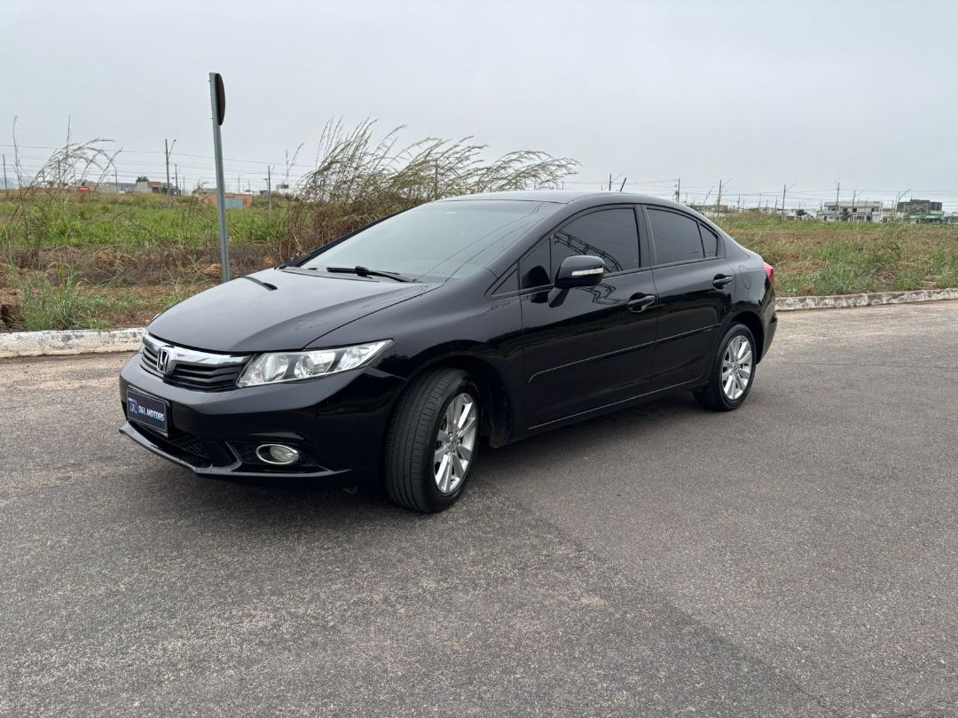 Honda CIVIC 2013/2014 — foto 2