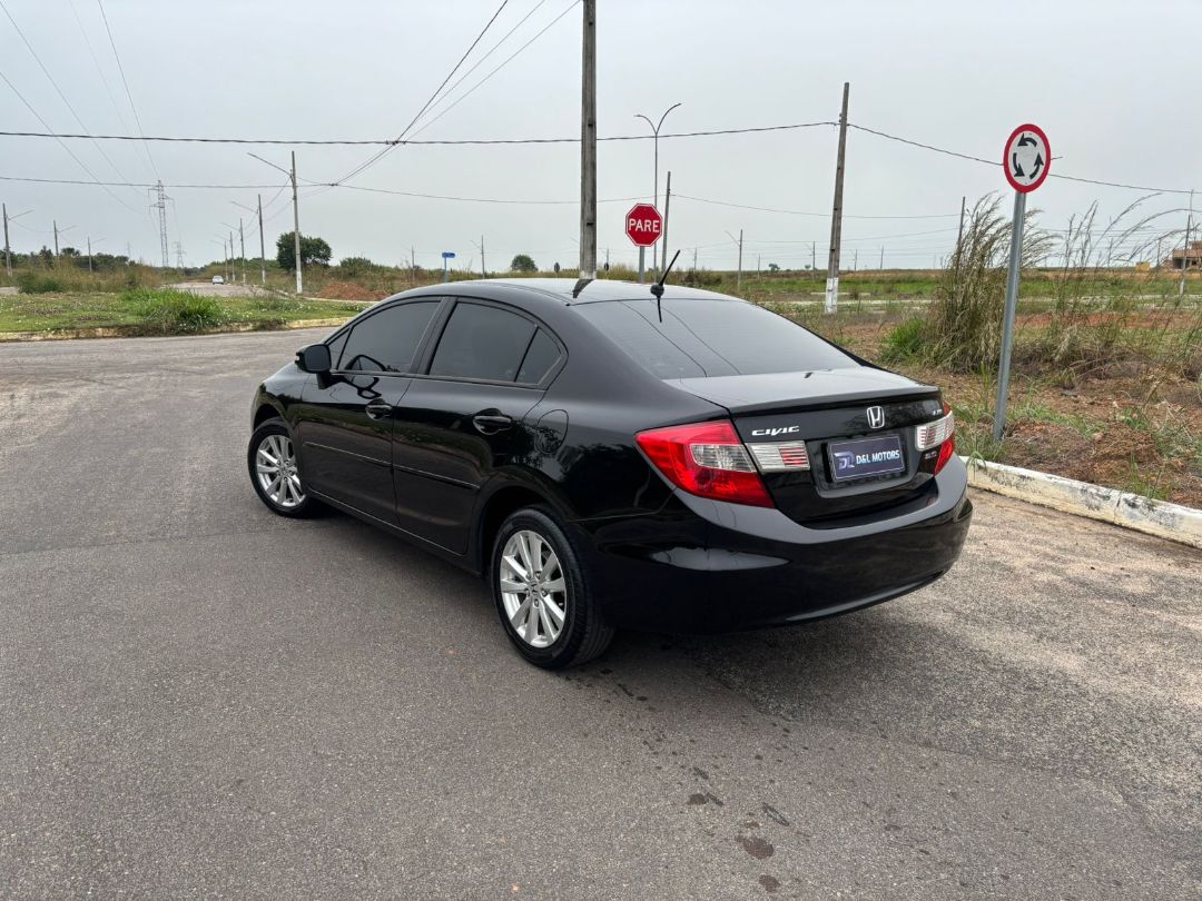 Honda CIVIC 2013/2014 — foto 4