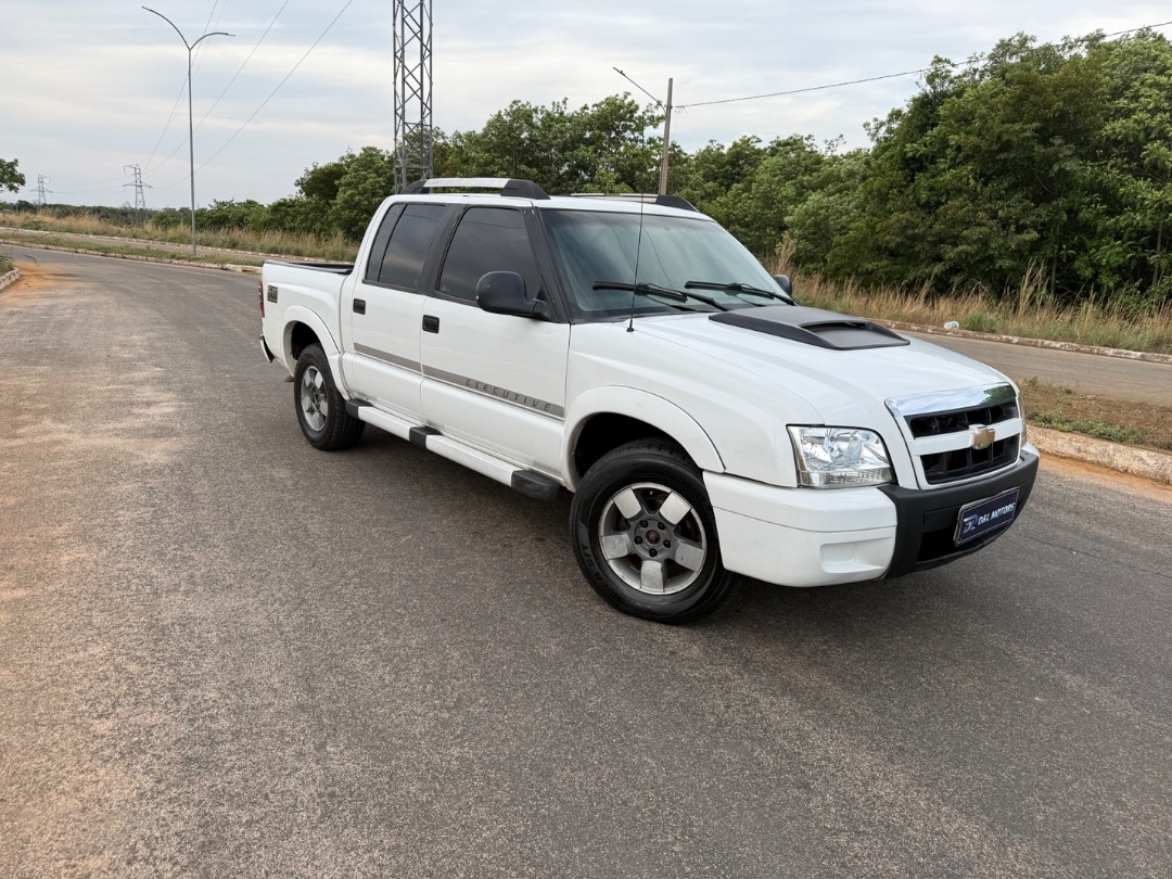 Chevrolet S10 EXECUTIVE D 2011